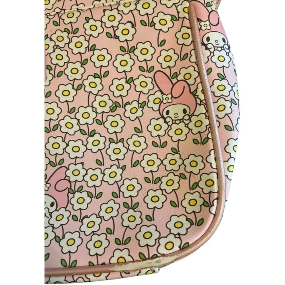 Sanrio Character My Melody Daisy Chain Flower Field Crossbody Shoulder Bag